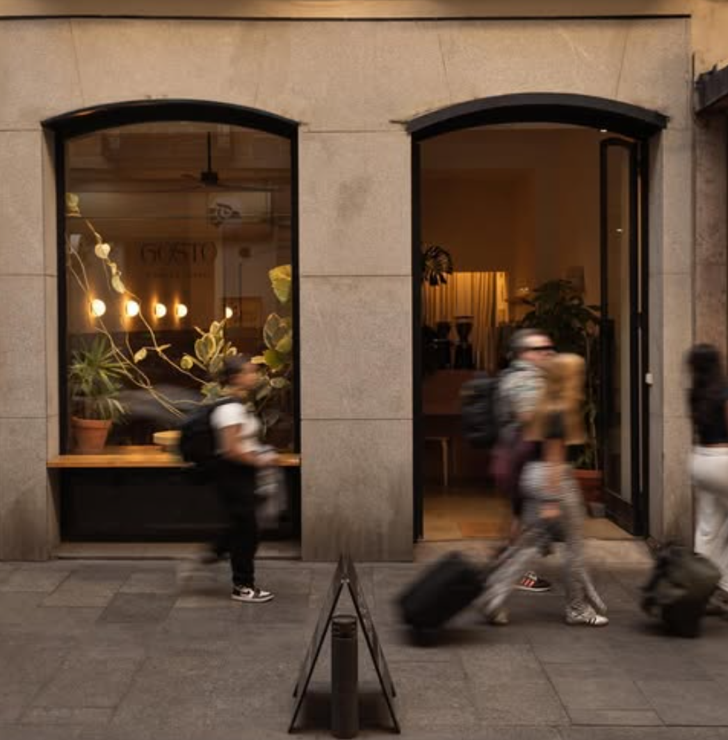 Gosto León — Las Letras